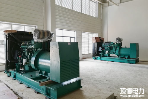 柴油發(fā)電機(jī)組活塞、連桿總成拆檢和安裝