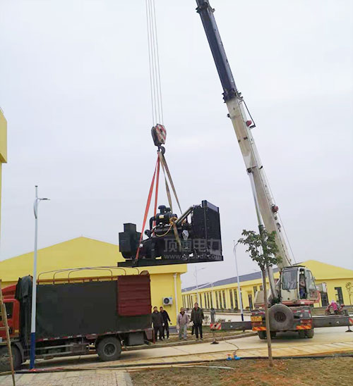 100kw柴油發(fā)電機可以一起混用兩種防凍液嗎？