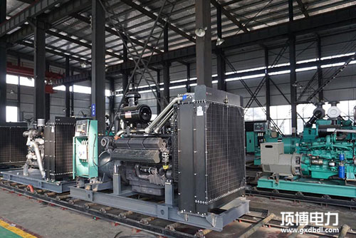 頂博柴油發(fā)電機組幫助解決企業(yè)缺電問題，改善用電環(huán)境