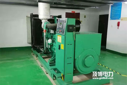 柴油發(fā)電機(jī)多少錢？頂博解密發(fā)電機(jī)價(jià)格影響因素